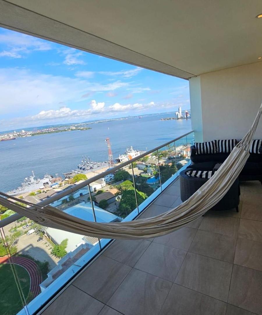 En Edificio H2 Bocagrande Cerca Al Mar