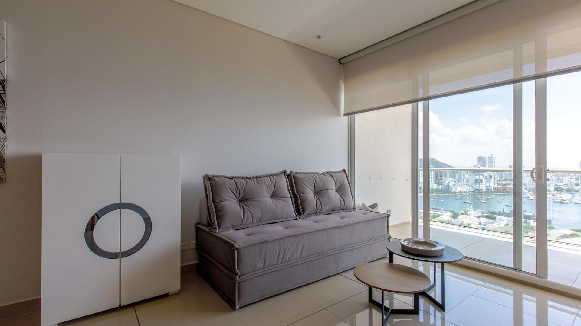 Apartment En Edificio H2 Bocagrande Cerca Al Mar *