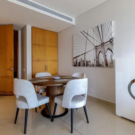 Apartment En Edificio H2 Bocagrande Cerca Al Mar