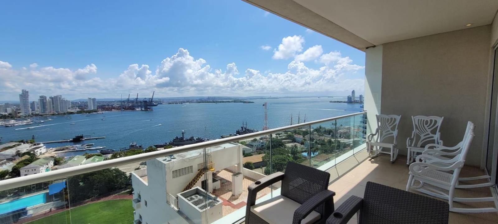 En Edificio H2 Bocagrande Cerca Al Mar