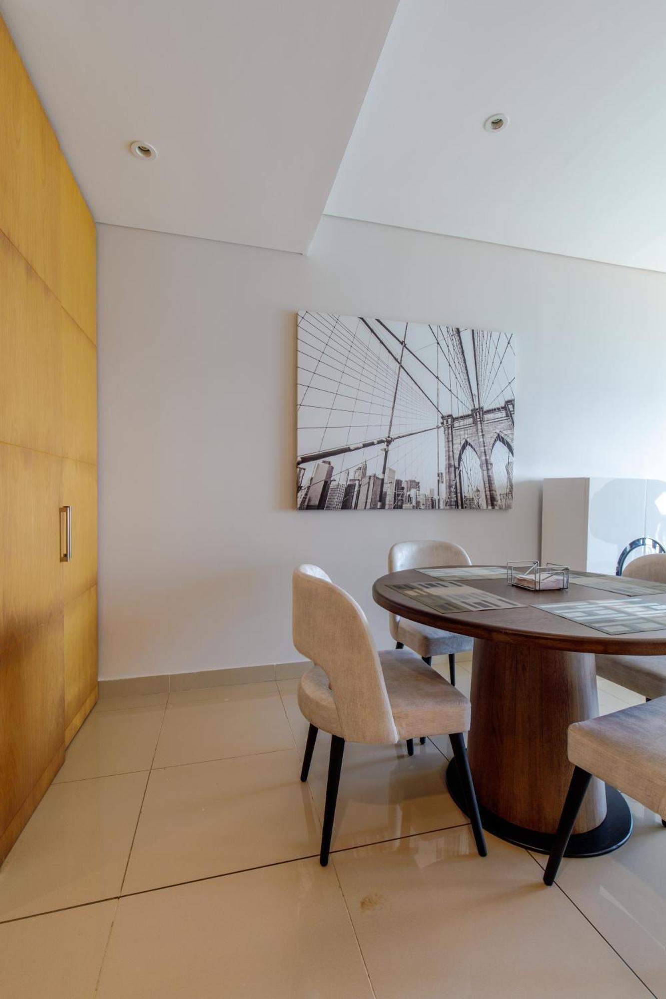 Apartamento En Edificio H2 Bocagrande Cerca Al Mar *