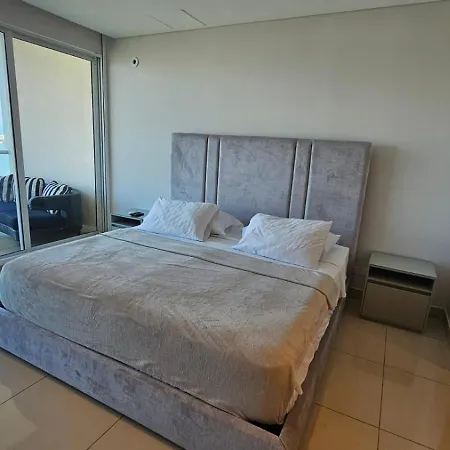 En Edificio H2 Bocagrande Cerca Al Mar Cartagena